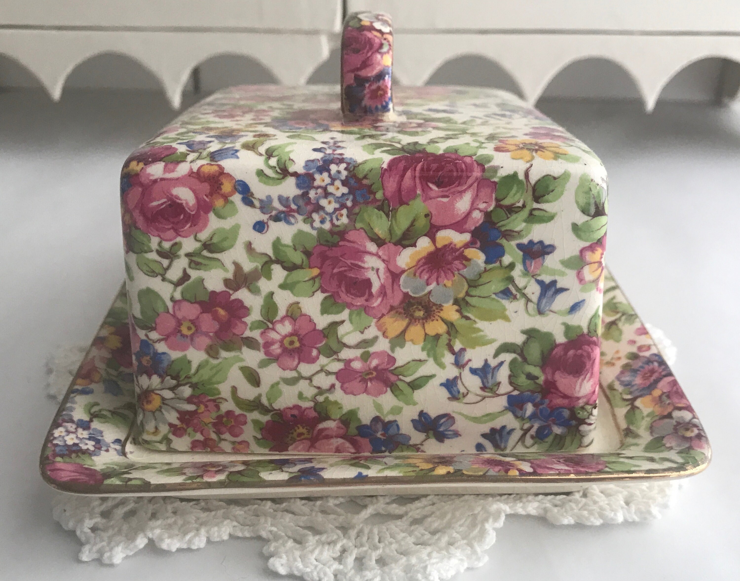 Vintage ROYAL WINTON Grimwades CHINTZ Summertime Cheese Dish Keeper