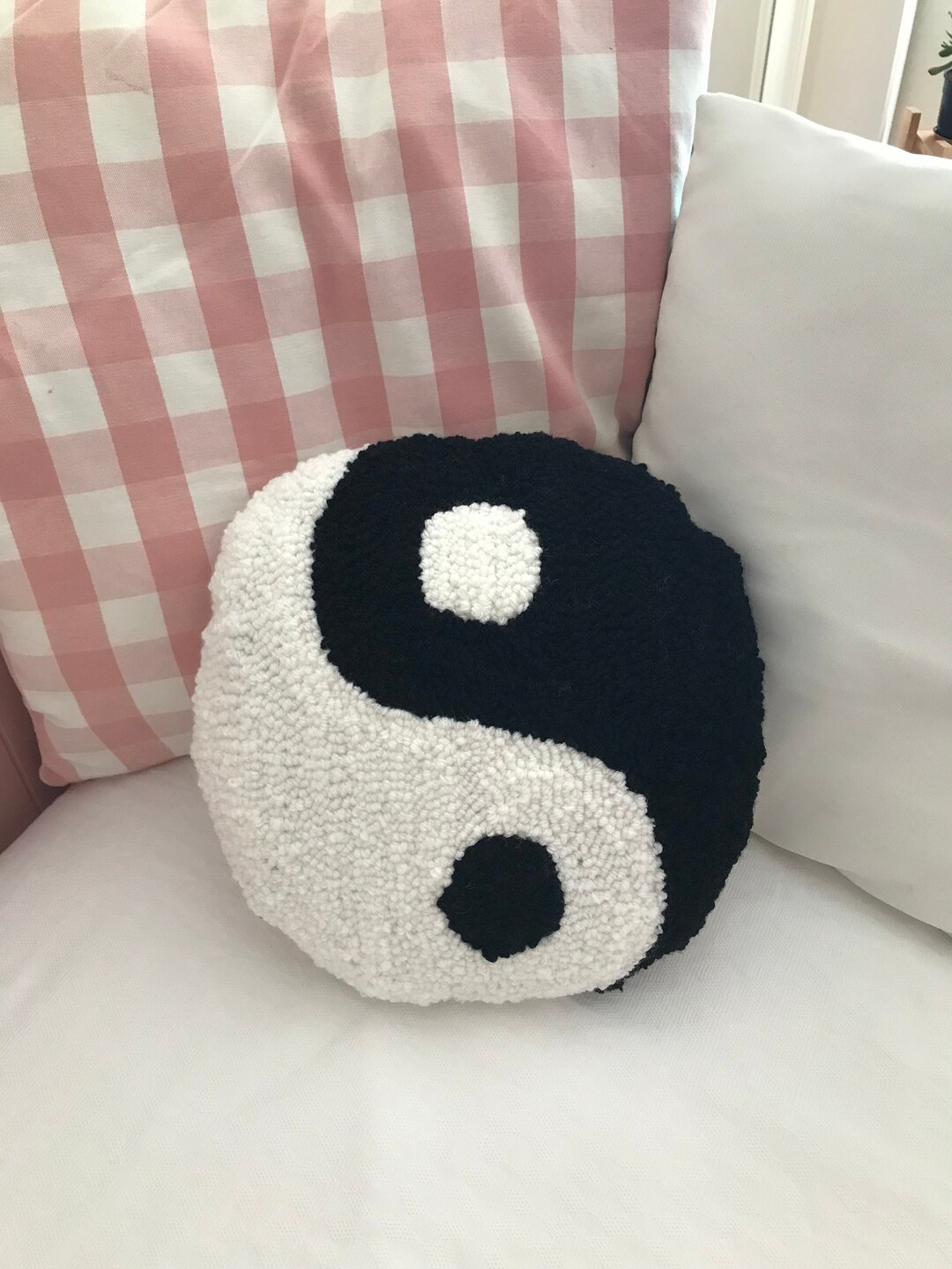 Yin Yang Pillow, Punch Needle Pillow, Tufted Pillow, Yin and Yang Pillow, Decorative Pillow Etsy