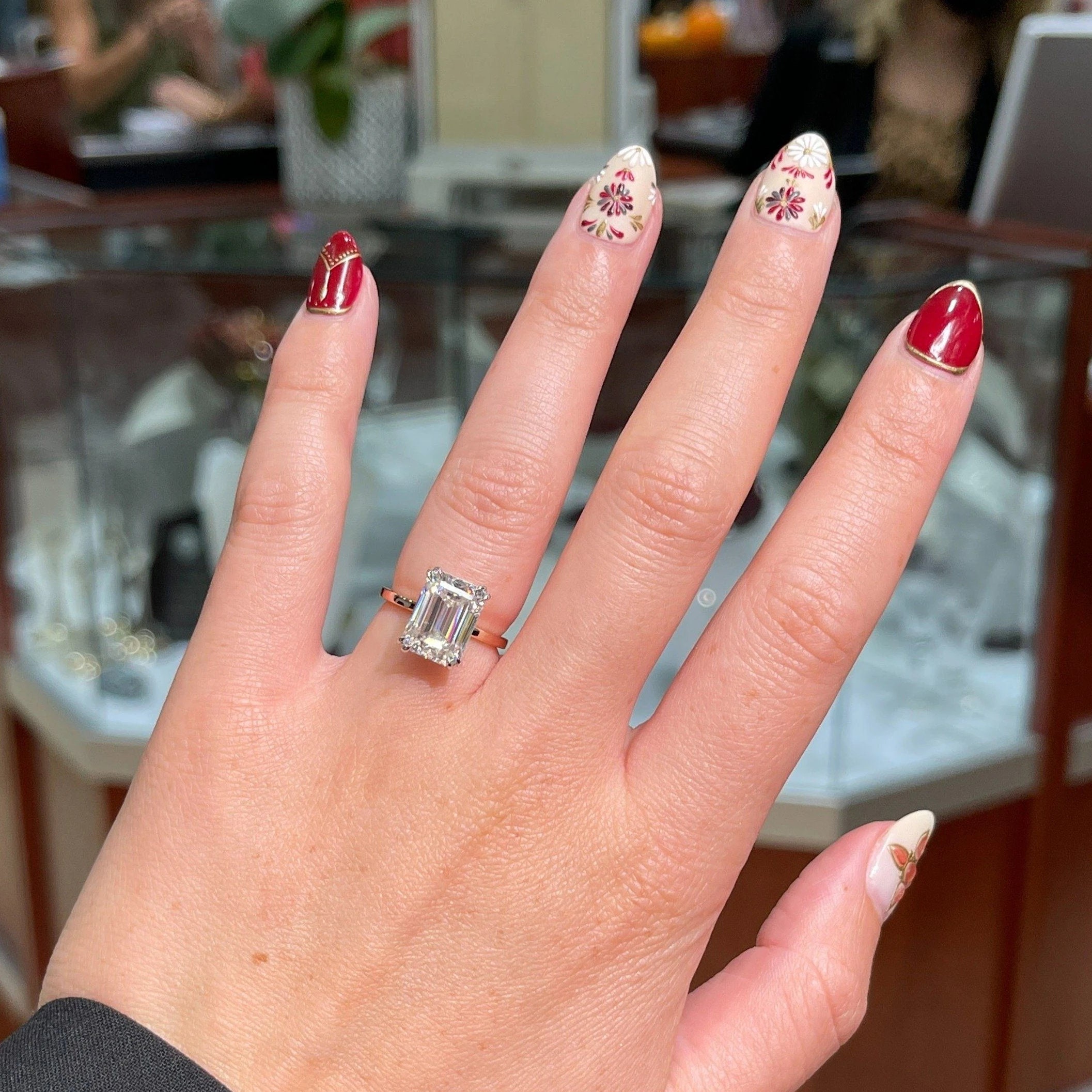 Vintage emerald cut engagement ring deals