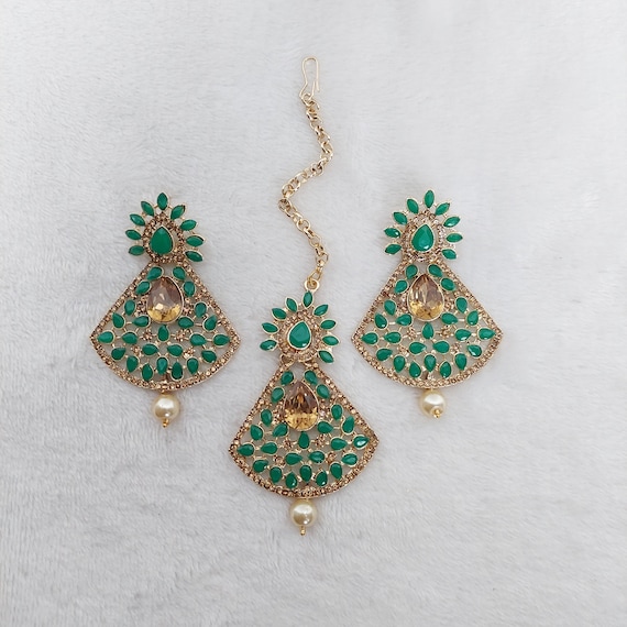 Traditional Maang Tikka Earrings Sets in Various Colors Indian Jewelry Maang Tikka Earrings Traditional Jewelry Tikka Set