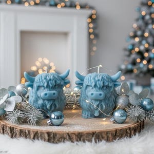 Highland Cow Candles Set of 2 Hand-Poured Soy-Beeswax Blend Scottish Cow Gift Eco-Friendly Free US Shipping Blue