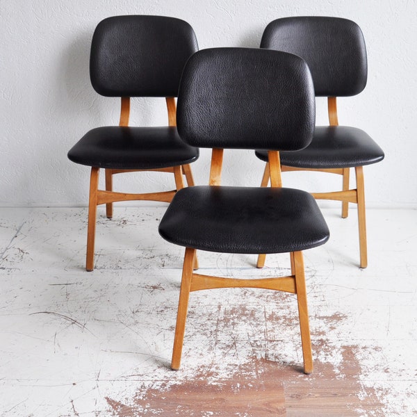 chaises de salle à manger vintage en skaï noir, chaises de salle à manger de style scandinave, chaises de salle à manger du milieu du siècle