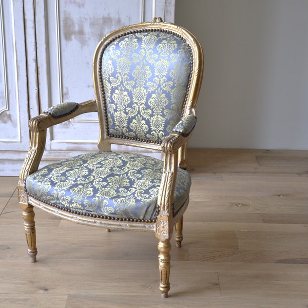 Chaise baroque classique Louis XVI avec revêtement bleu clair et bois doré, chaise d'appoint vintage