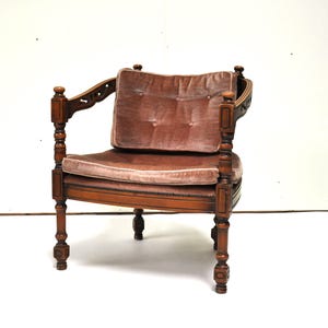 Vintage accent chair by Giorgetti chair in pink velvet upholstery