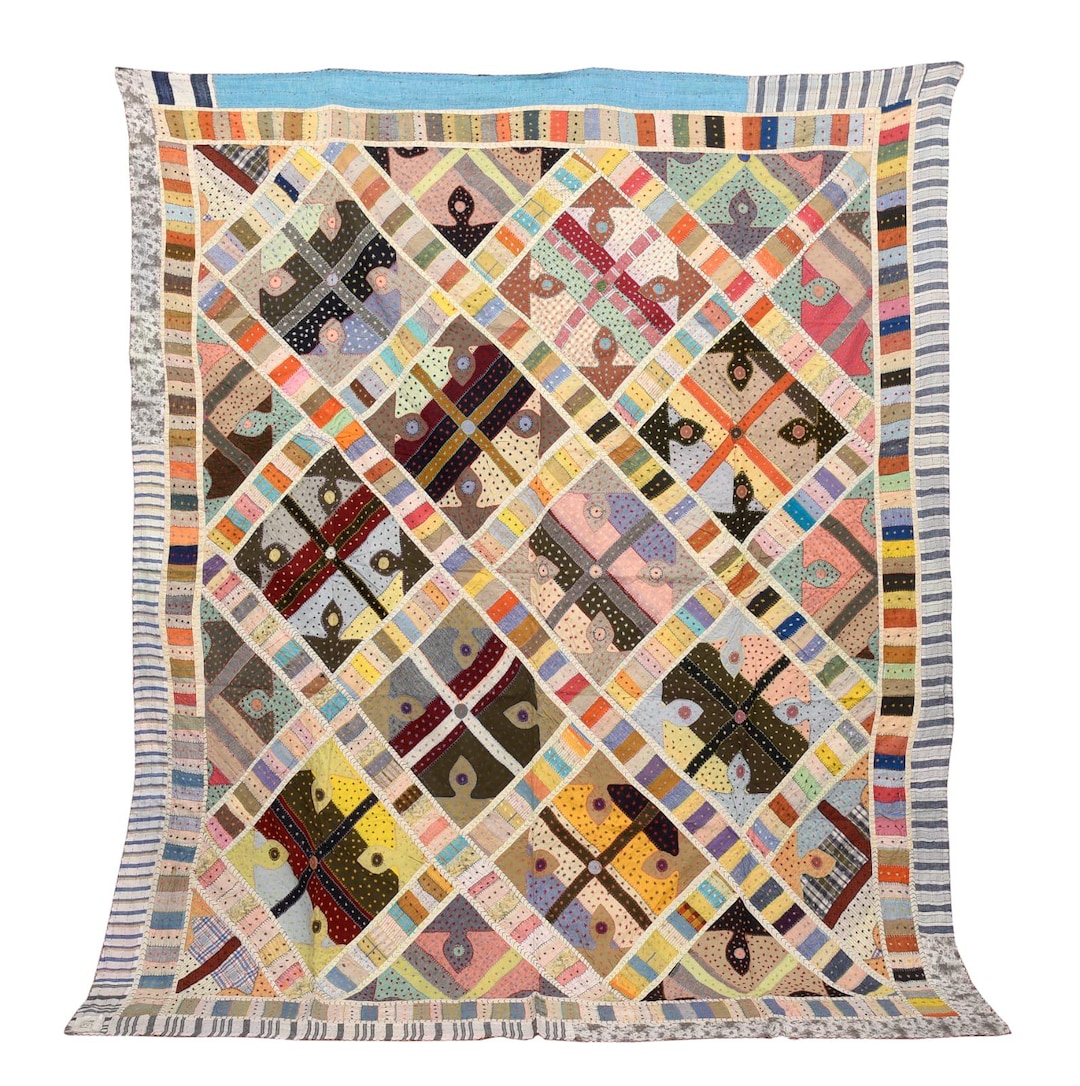 Hand-embroidered Patchwork Linen Quilt: Reversible Kantha Throw (90x108 ...