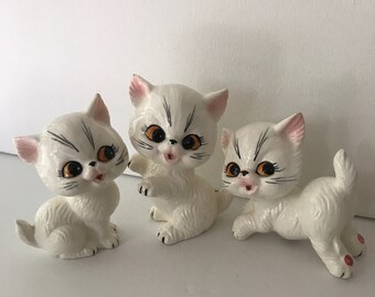 Vintage Japan KITTY Cat 3 Little White KITTENS TRIO Porcelain