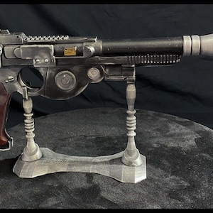 Mandalorian Blaster Finished