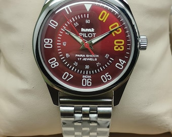 Vintage HMT Pilot Mechanical Hand winding Red Dial 17 Jewels Men's Wrist Watch