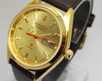 Vintage Citizen Automatic Men's Watch 8200 Japan Movement -Day/Date