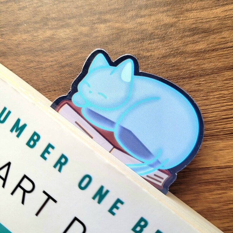 Ghost Cat Book Stack Bookmark: Spooky Halloween Reader Gift - Etsy