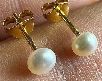 Pendientes de perlas de plata de ley 925 con baño de oro de 14k, 4 mm, perlas de agua dulce, regalo para ella.