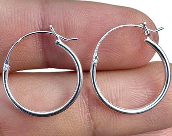 Aros de plata de ley, aros finos de 18 mm, aros pequeños de plata 925, pendientes minimalistas, ligeros y para uso diario, regalo para ella.
