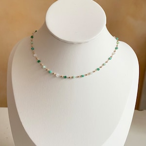 Necklace with delicate pearls | Minimalistic necklace