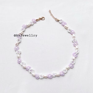 Flower necklace “agust” with freshwater pearls | pastel flower necklace
