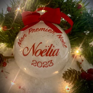 Boule premier noël personnalisée prenom image 1