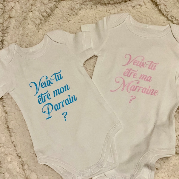 Demande parrain marraine sur body bébé personnalisable prénom