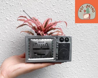 Vintage Radio mini Pot for succulents plants with drainage hole indoor planter home decor