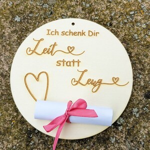 Gutschein Zeit statt Zeug Geschenk Gutscheinkarte Holz graviert Geschenkidee Geburtstag
