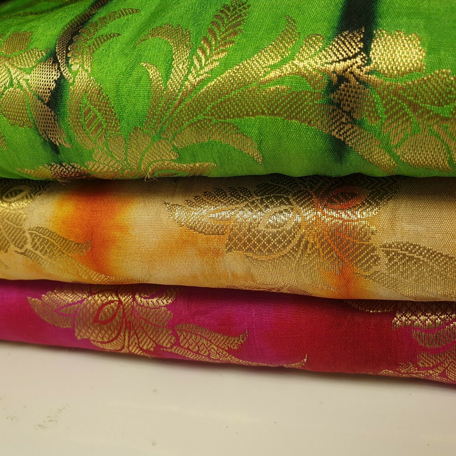 Ruwado Tessuto a mano e fatto a mano indiano Banarasi, federa per cuscino decorativo in seta, motivo floreale, 40 x 40 cm, 16 x 16 pollici, marrone choco