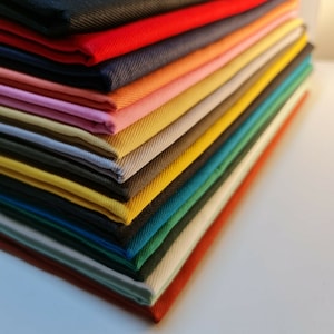 SALE - Sanded Lyocell twill fabric - Tencel - Lenzing - Green - 1.55m