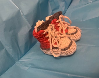 Baby knitted converse