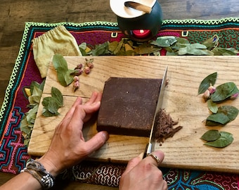 Pure Ceremonial Cacao, 250 g cacao paste from Peru , 100 % fair trade & organic, Criollo raw cacao for ceremonies, Hot chocolate cacao