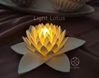 Light Lotus; a delicate lamp in harmony with nature / Luz de loto; una delicada lampara en armonía con la naturaleza
