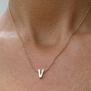 V Necklace • Necklace with Letter V in Gold Silver Rose Gold Stainless Steel • V Jewelry Gift • Waterproof and Tarnish Resistant