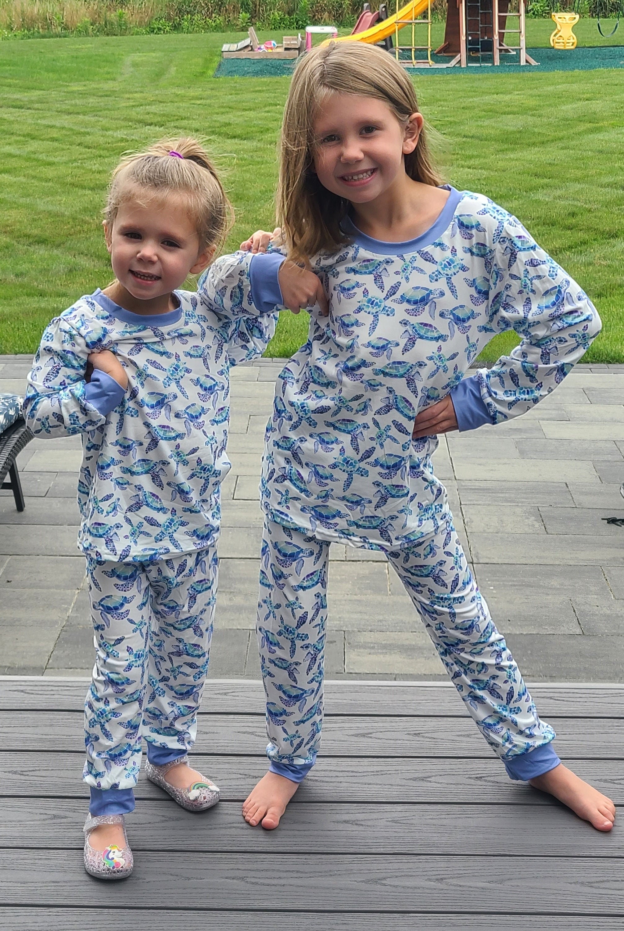 logeerpartij pyjama's Kleding Unisex kinderkleding Pyjamas & Badjassen Pyjama verjaardagscadeau Kids katoenen pyjama katoenen shirt broek gepersonaliseerde pyjama voor kinderen aangepaste kinder pyjama 