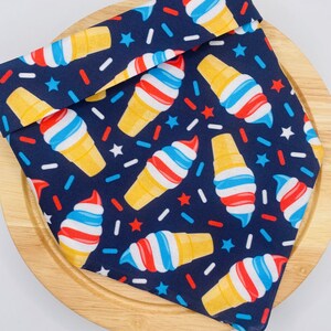 Dog Bandana, Patriotic Cone, America Dog Bandana, Snap On Bandana, Dog Scarf, Dog Gift, Patriotic Dog Bandana, Patriotic Pet Neck Wear