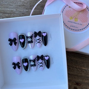 black and purple hello kitty nails｜TikTok Search