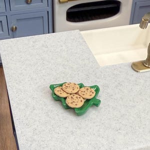 Dollhouse Miniature Christmas Tree Cookie Plate 1:12 Scale