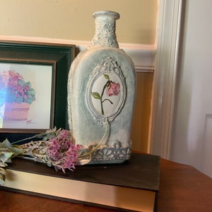 Bottle Art Vase,Unique Bottle Decor,Mothers Day Vase, Unique Bottle Art,Decorative Bottle,Unique Vase Art,Unique Vase,Bottle Art,Vase Art