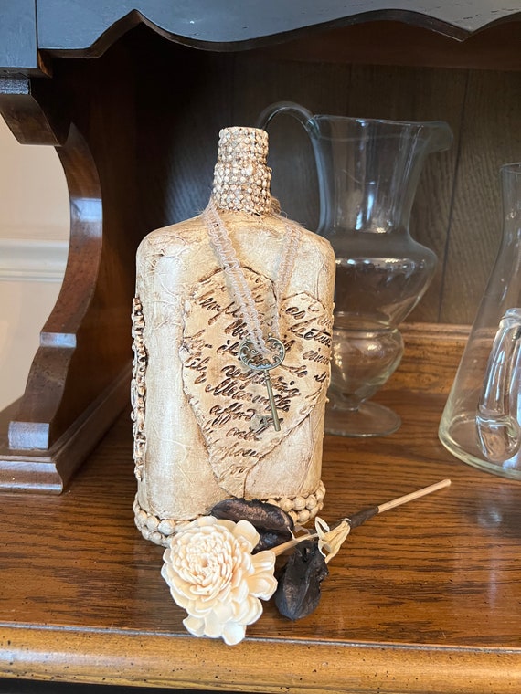 Einzigartige Flaschenkunst,Flaschenkunst Vase,Dekorative Flasche,Einzigartiges Flaschendekor,Dekorative Kunst,Einzigartige Vasenkunst,Einzigartiges Vasengeschenk,Flaschenherz Vase