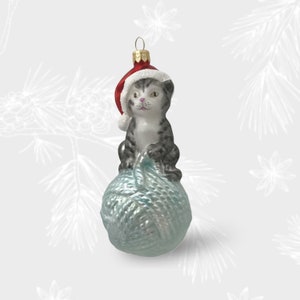 Cat on wool yarn, Christmas Ornament, Collectible Bauble, Blown Glass Ornaments, Christmas Tree Ornament Decorations, Handmade in Poland