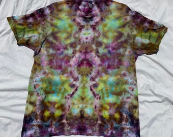 Rorschach/Stained glass style ice-dyed t-shirt - XL