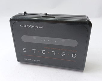 Vintage CROWN WM - T22 Personal Stereo Cassette Player Made In JAPAN Collectible
