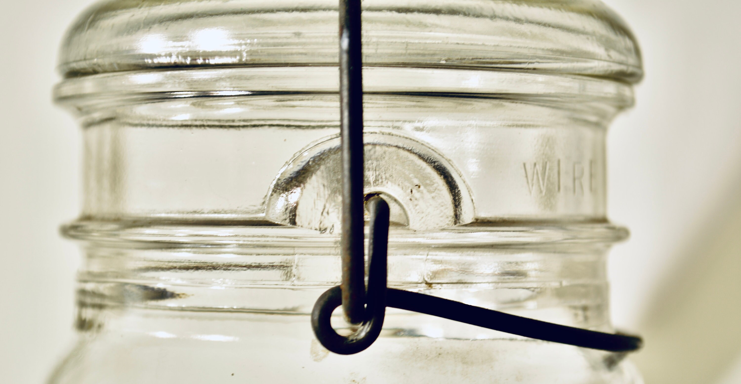 Ball Eclipse Wide MOUTH Vintage Excellent Shape Clear QUART Wire Bale Mason Fruit Canning Jar