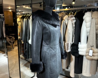 Genuine Shearling Women Coat With Real Leather and Fur Women's