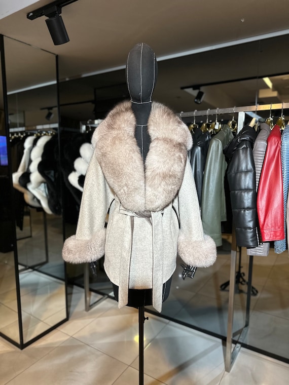 Cashmere, Wool, Alpaca mixed Fabric Woman Fur Coat with Real Fur Coat  Woman’s Long Winter Coats – Luxury Coats Luxury Gift for Women