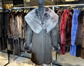 Genuine Shearling Women Coat with Real Leather and Fur Women&#39;s Winter Jackets – Luxury Coat Luxury Gift for Women