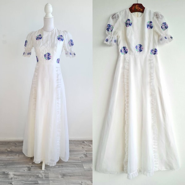 Belle robe de mariée Vera Mont vintage; mariée vintage; robe de mariée vintage; fermeture avec fermeture éclair en métal; robe de mariée blanche vintage