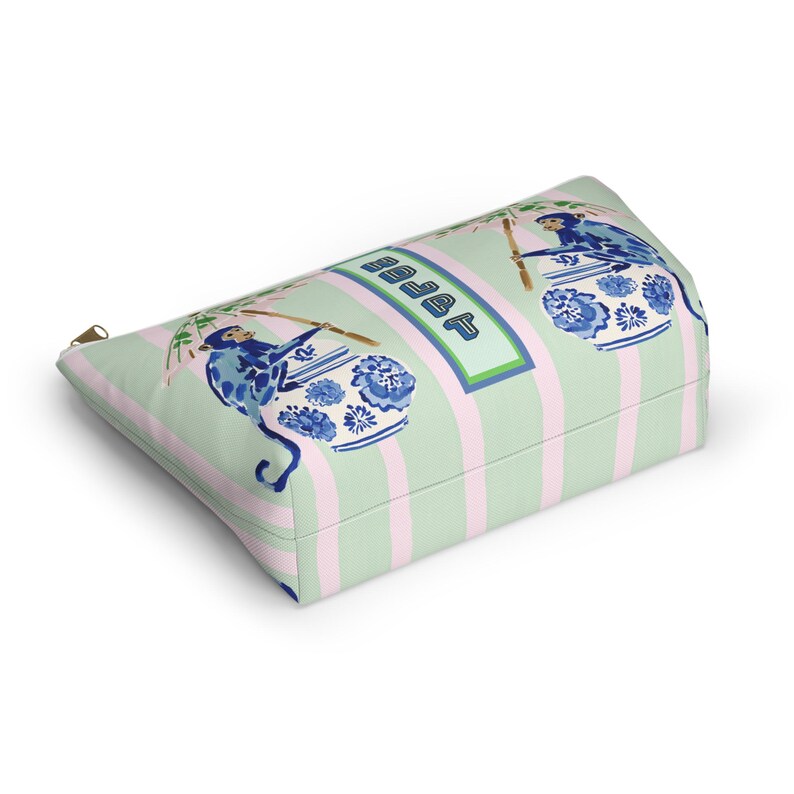 Needlepoint Project Bag NDLPT, Chinoiserie Blue Monkeys Pouch, Preppy  Stitcher Gift, Sewing Travel, Grandmillennial Accessory