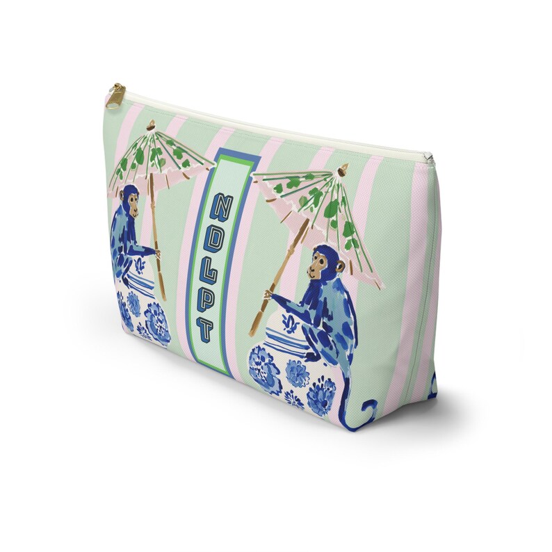 Needlepoint Project Bag NDLPT, Chinoiserie Blue Monkeys Pouch, Preppy  Stitcher Gift, Sewing Travel, Grandmillennial Accessory