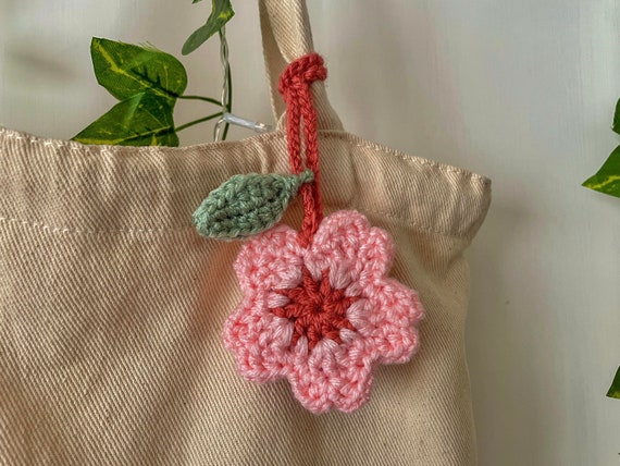 Crochet Sakura Flower Bag Tag: Handmade Cherry Blossom Keychain - Etsy