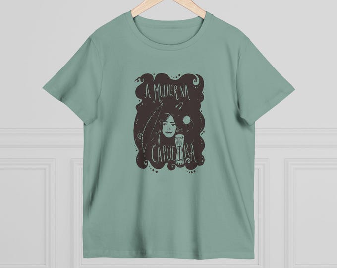 Featured listing image: Womens Capoeira Tshirt: A Mulher na Capoeira