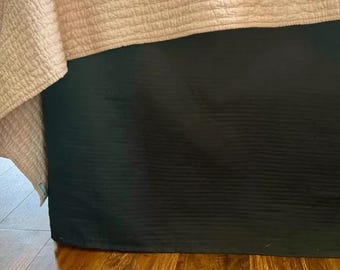 Texture Cotton Quilted Bed Skirt Horizontal Cotton Batting - 8" to 39" Drop Length 1 PIECE BED SKIRT 3 Sided 100% Cotton