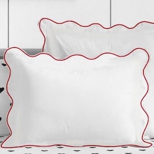 400 Thread Count White Cotton Sateen Hotel Stitch Pillow Sham with Scalloped Embroidery 2-inch flange