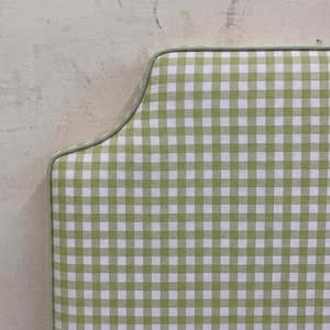 Checks Pattern with Piping Headboard 3" thick - Dorm Room Size Twin/TwinXL 30”Hx40”W Full/FullXL 30”Hx55”W