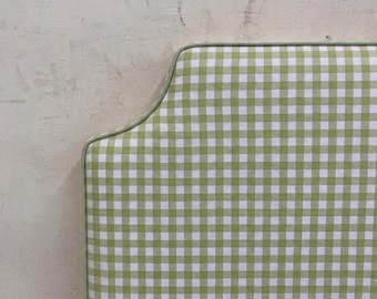 Checks Pattern with Piping Headboard 3" thick - Dorm Room Size Twin/TwinXL 30”Hx40”W Full/FullXL 30”Hx55”W